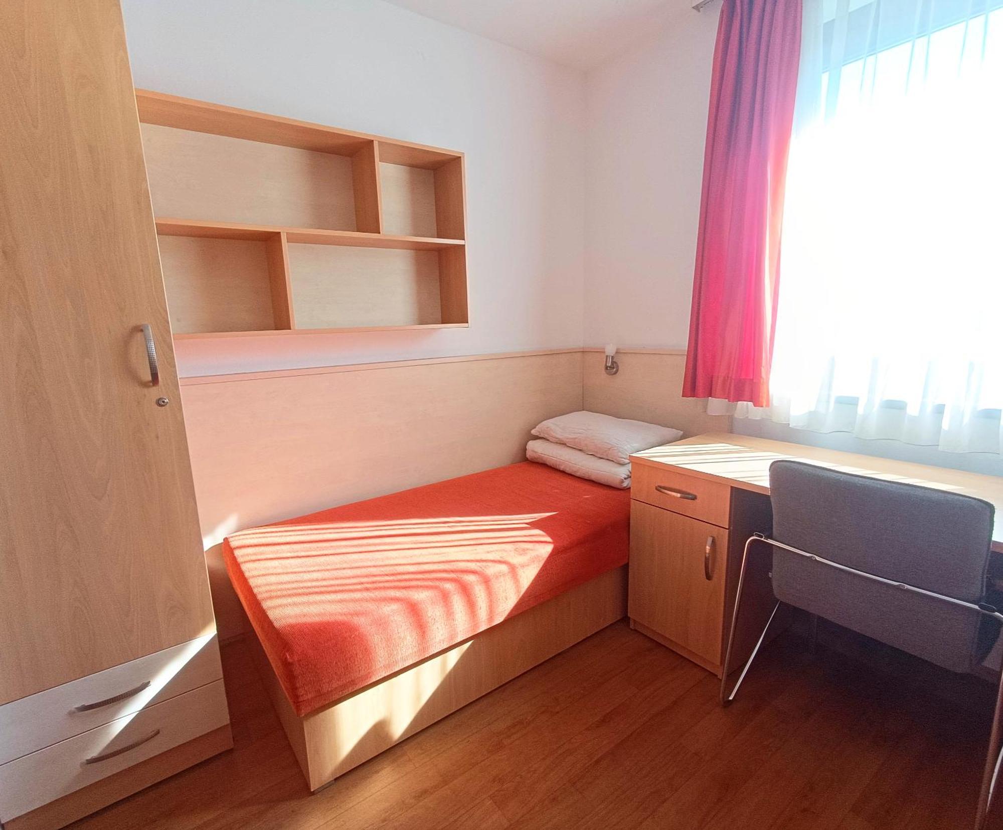 Famulus Kollégium Győr Exterior foto